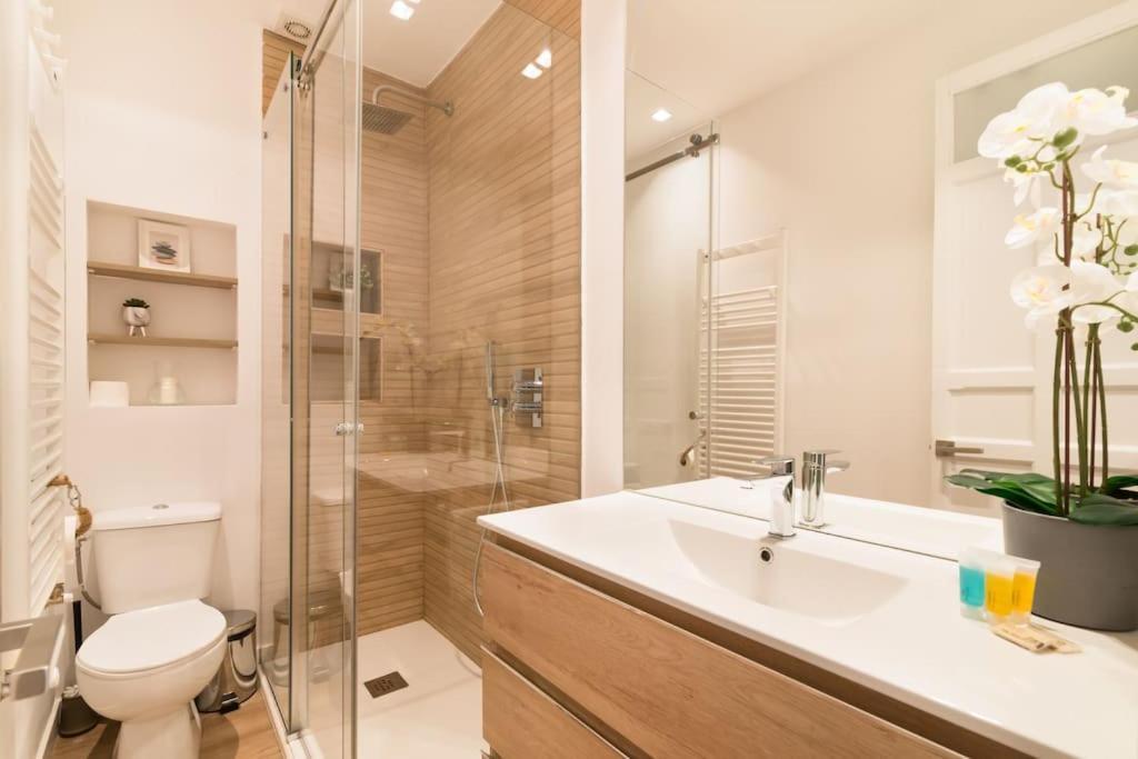 Amazing Apartment! Quiet And Bright, Madrid. エクステリア 写真
